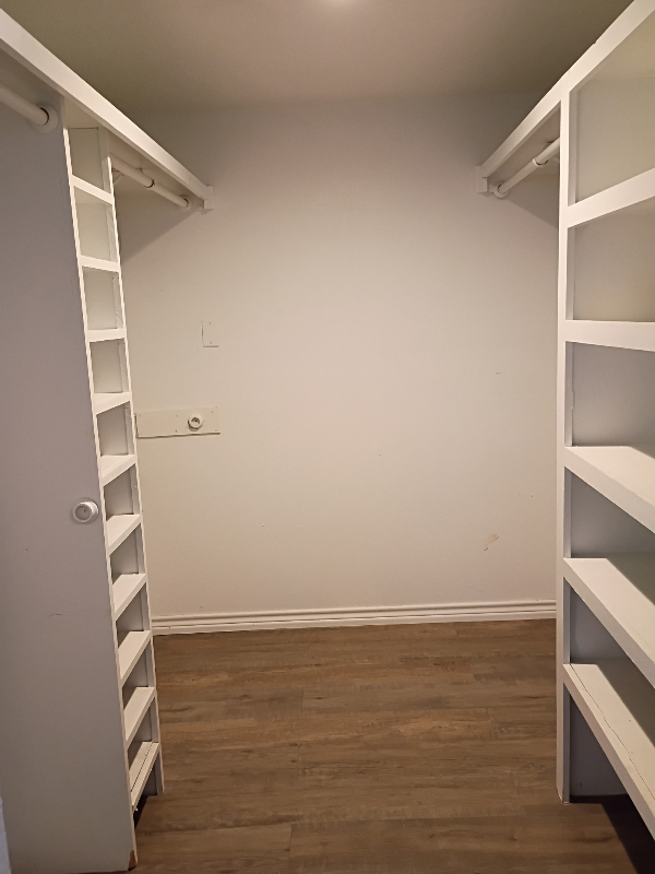 2152 Moore Ave - Photo 6 of 7