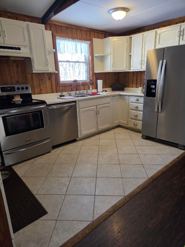 21 Short Ln - Photo 3 of 7