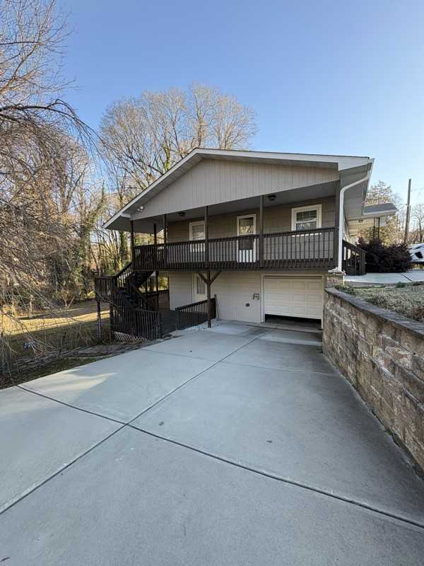 508 Fisher Ave - Photo 2 of 20