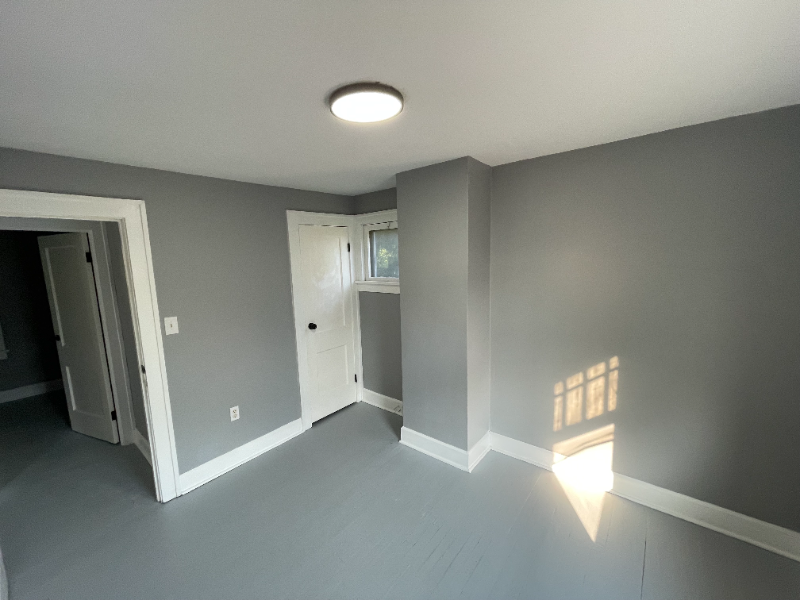 1750 Urbana Rd - Photo 5 of 19