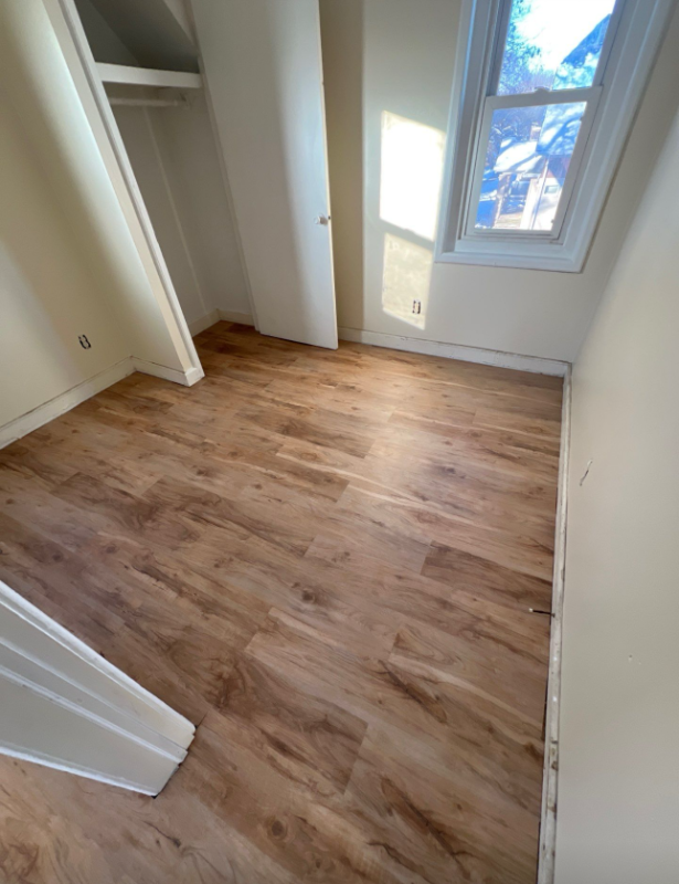 2536 N Richards St - Photo 2 of 4