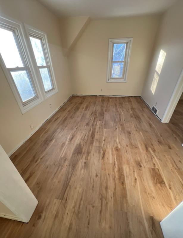 2536 N Richards St - Photo 3 of 4