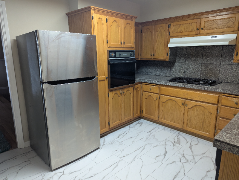 635 Gisler Way - Photo 3 of 20