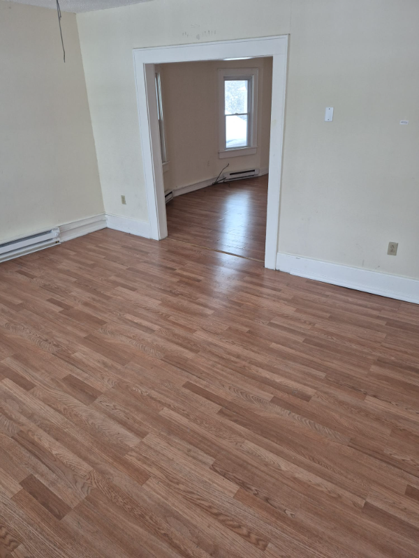 904 Ash St #2 - Photo 4 of 19