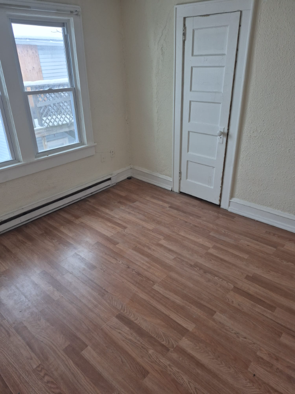 904 Ash St #2 - Photo 5 of 19