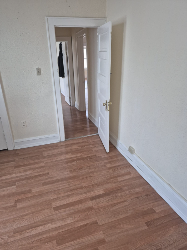 904 Ash St #2 - Photo 7 of 19