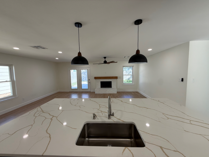 1 Redberry Ct - Photo 6 of 20