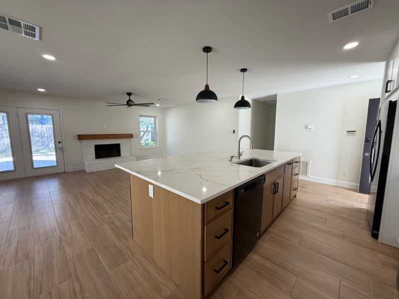 1 Redberry Ct - Photo 7 of 20