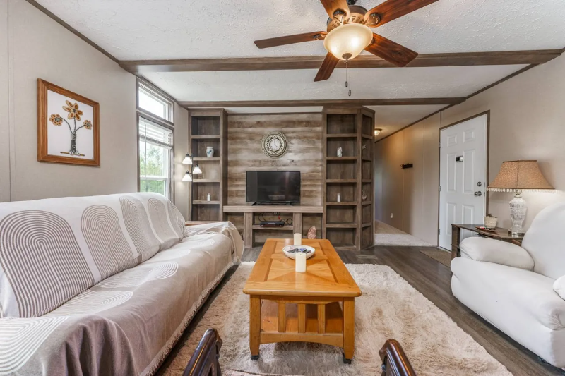 1225 Holbert Cemetery Rd - Photo 2 of 20