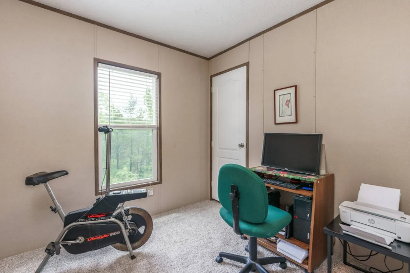 1225 Holbert Cemetery Rd - Photo 6 of 20