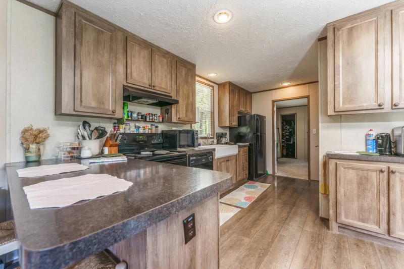 1225 Holbert Cemetery Rd - Photo 7 of 20