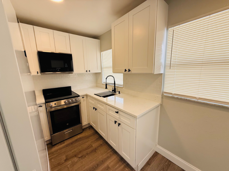 1100 Neptune Dr #1128 - Photo 5 of 18