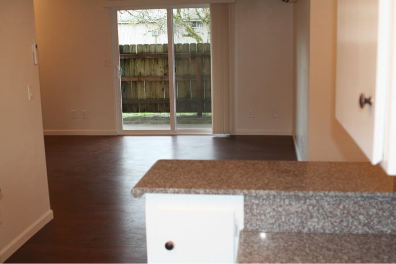 301 Whitesell Ave W - Photo 7 of 12