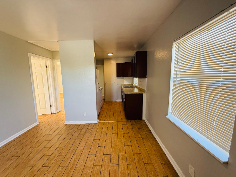 761 22nd Ave S - Photo 3 of 12