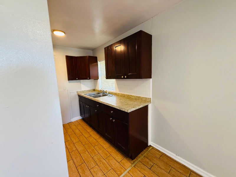 761 22nd Ave S - Photo 5 of 12