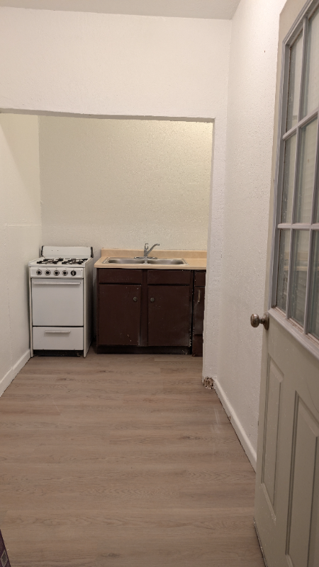 404 Club Dr #REAR - Photo 7 of 12