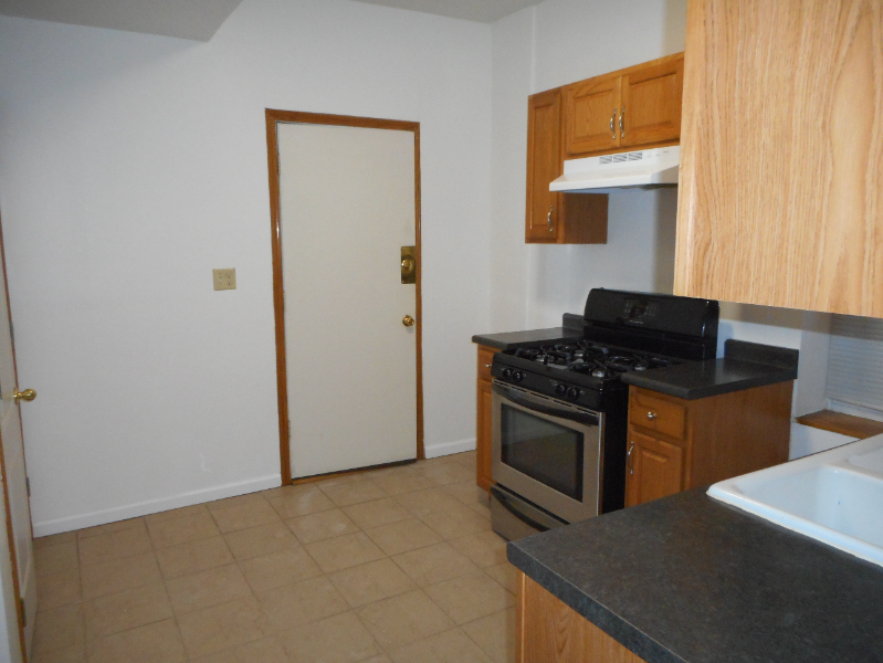 4616 W Jackson Blvd Garden - Photo 6 of 13