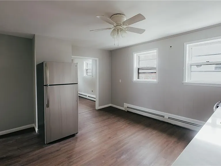 47 Grace St #2F - Photo 7 of 7