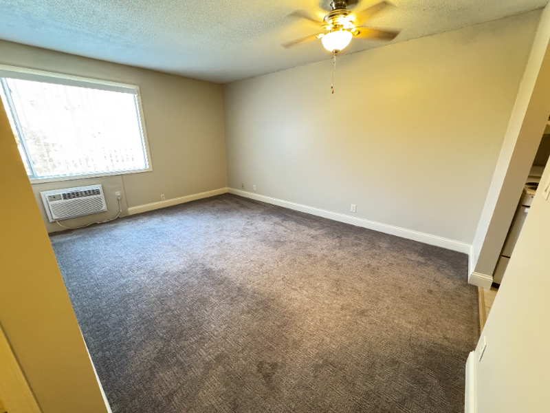 1810 E St #309 - Photo 5 of 8