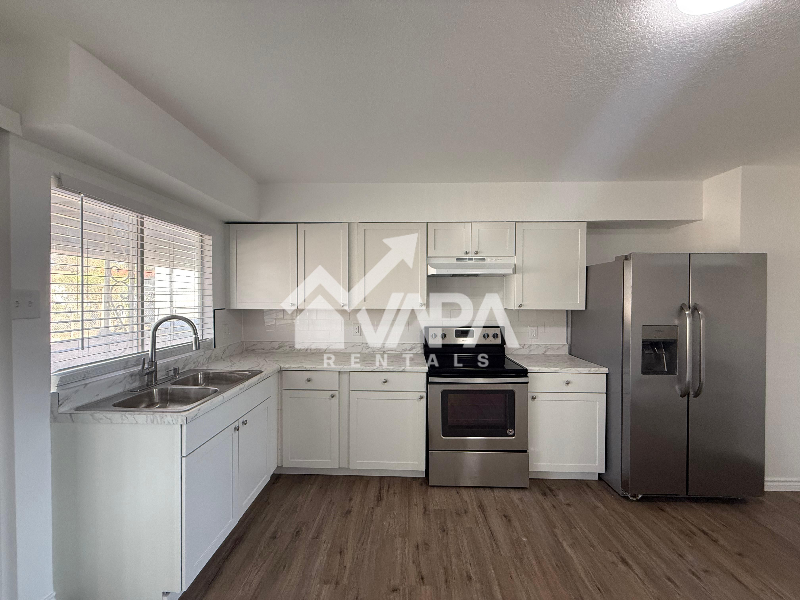 6714 Elk Lake Dr - Photo 5 of 20