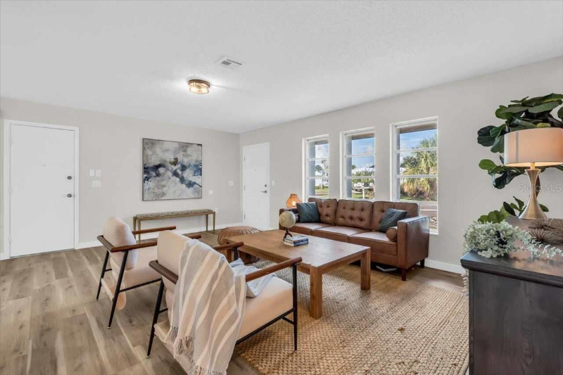 162 Circlewood Dr #C2-7 - Photo 7 of 19