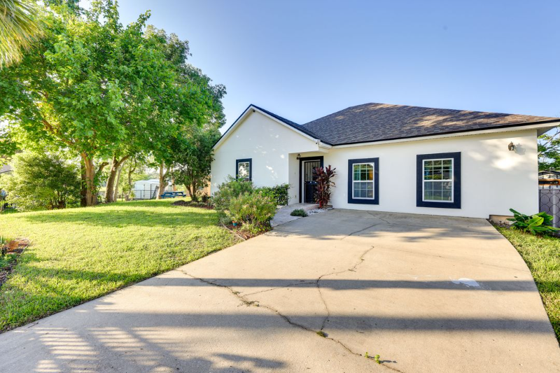 2355 Ribault Scenic Dr - Photo 4 of 20