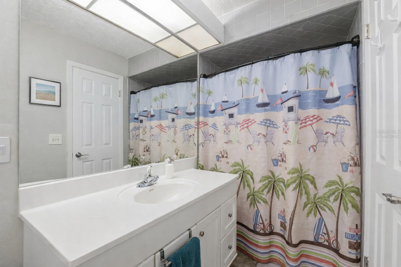 8164 Pagoda Dr - Photo 6 of 20