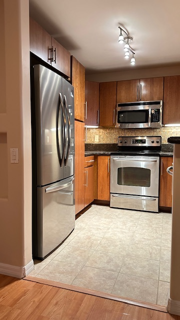 5404 Balboa Arms Dr #354 - Photo 3 of 16