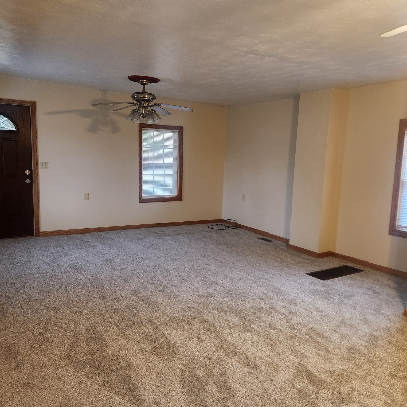 2285 Hixton Rd - Photo 5 of 13