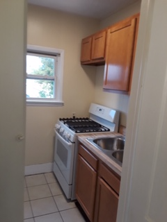 626 Park Ave #4 - Photo 7 of 8