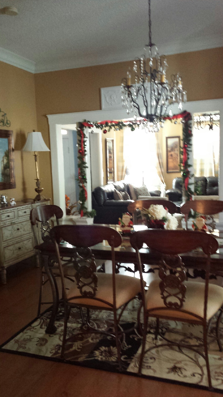 1905 Ivy St - Photo 4 of 18