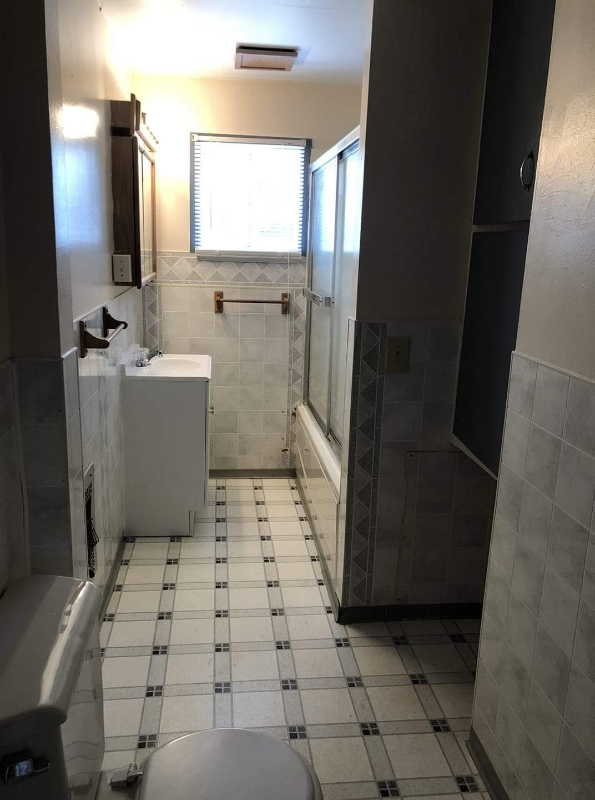 802 10th Ave - Photo 4 of 12