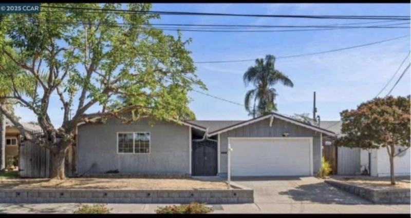 3478 Esperanza Dr #1