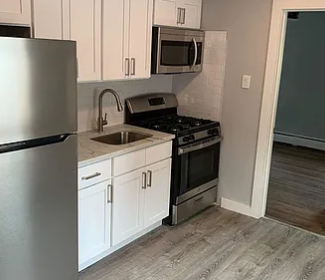 913 E Cliveden St #25 - Photo 2 of 6