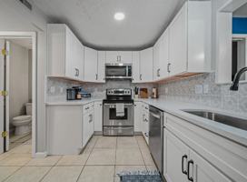 featured image of 301 Deerpoint Dr