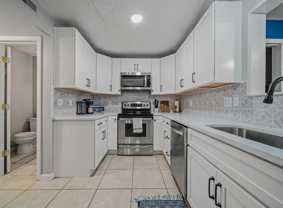 301 Deerpoint Dr - Photo 1 of 1