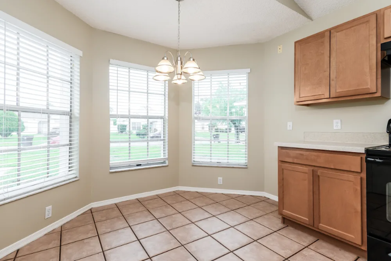 13039 Baltimore Woods Ln - Photo 6 of 15