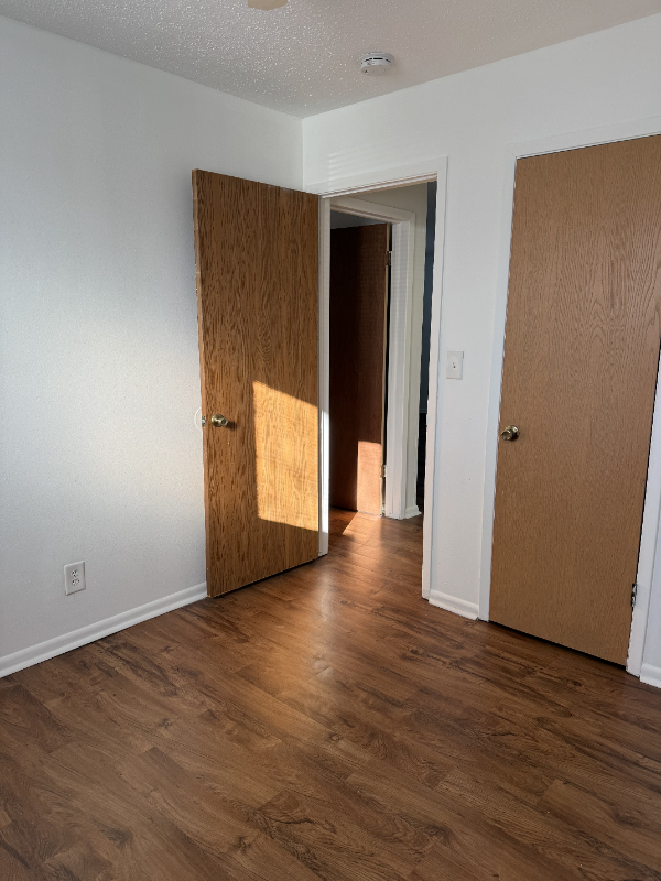 310 Nw Chapel Dr - Photo 7 of 10