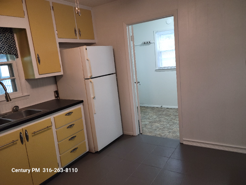 5941 E Bellaire St - Photo 6 of 16