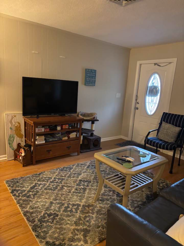 11019 126th Ave #A - Photo 4 of 8