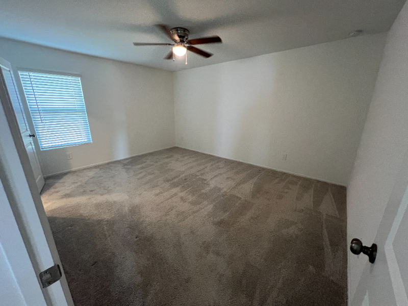 314 Harbor Bend Ct - Photo 4 of 9