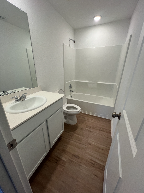 314 Harbor Bend Ct - Photo 7 of 9