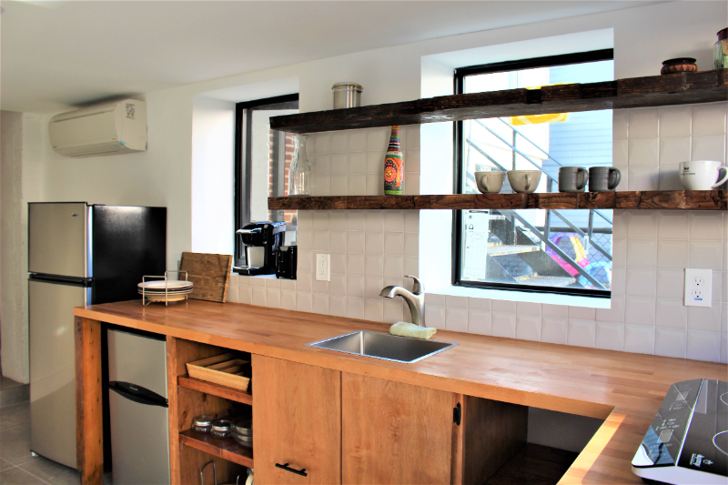 1318 Corbin Pl Ne #B - Photo 5 of 19