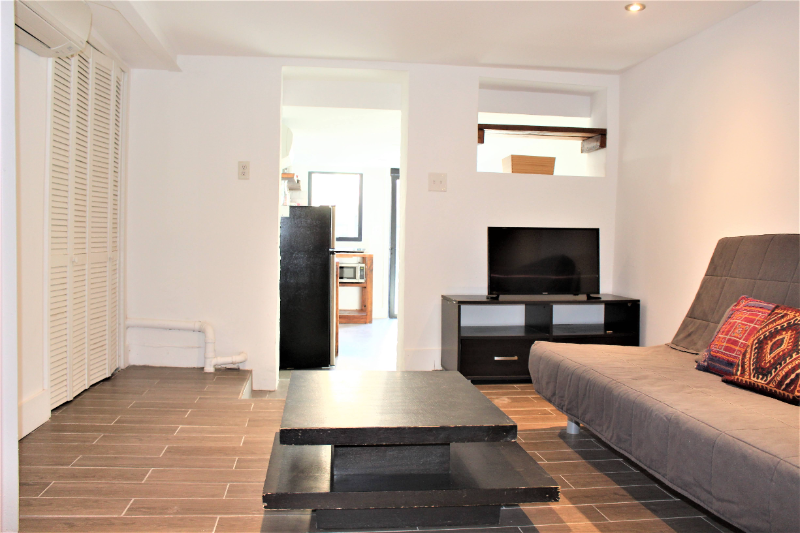 1318 Corbin Pl Ne #B - Photo 7 of 19