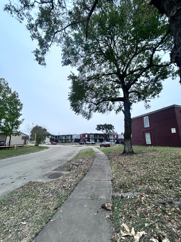 2300 Red Bluff Rd #131 - Photo 4 of 12