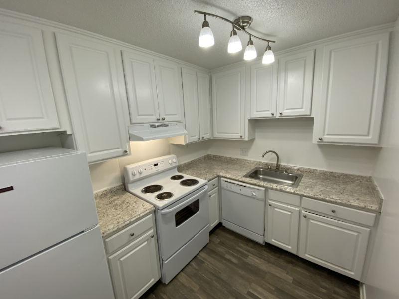 1005 Hickory Hill Ln #F204 - Photo 2 of 20