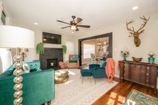 611 W Houston St - Photo 1 of 1