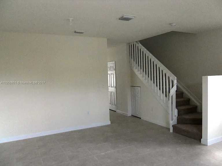 9363 W 33rd Ln - Photo 4 of 9