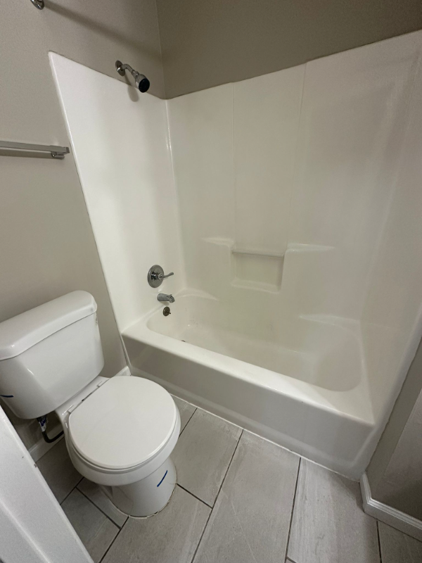 766 Anderson Ave #5 - Photo 2 of 8