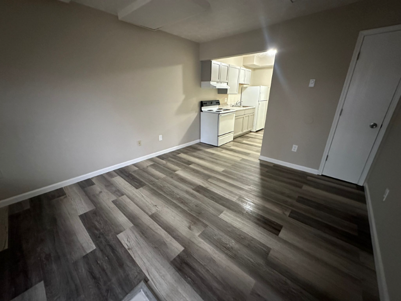 766 Anderson Ave #5 - Photo 6 of 8